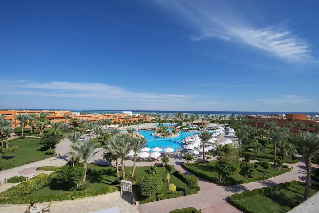 Amwaj Oyoun Resort & Casino
