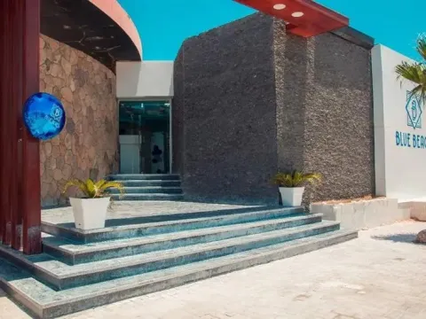 Marina Star Hotel - Photo 1