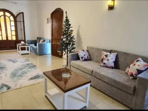 Moon fourteen - Photo 1