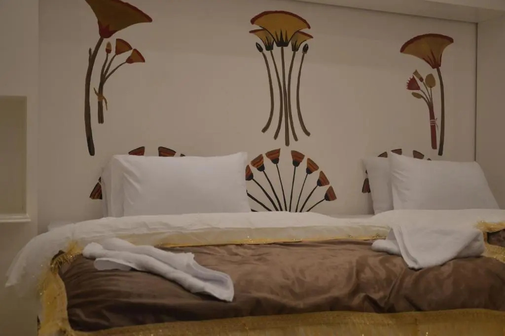 Pyramids Top Inn - Photo 4