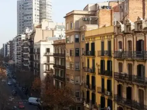 AB Aragó Executive Suites - Photo 1
