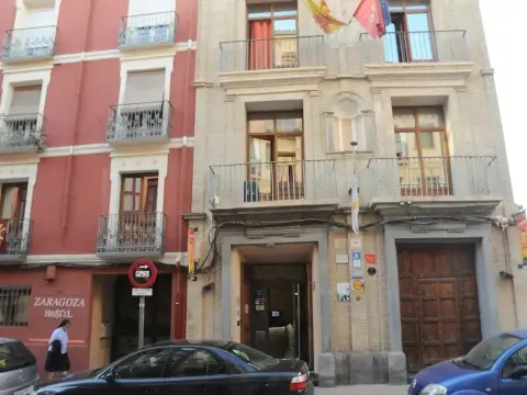 Albergue Zaragoza Hostel - Photo 1