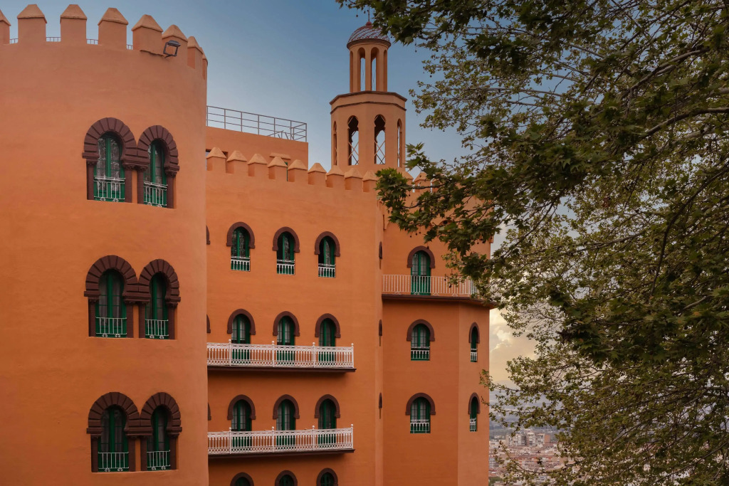 Alhambra Palace Hotel - Photo 1