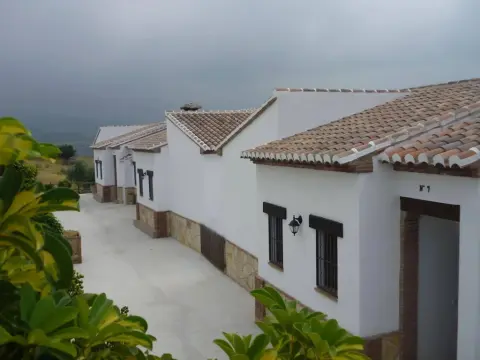 Alojamientos Huetor - Photo 1