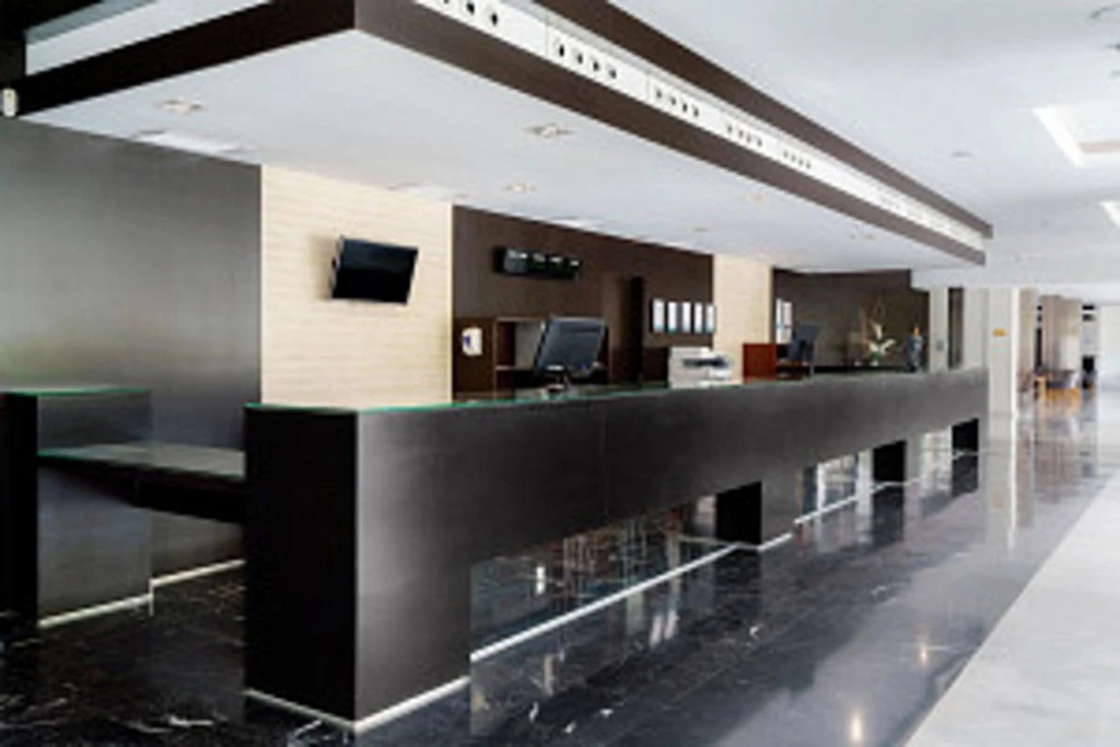 AluaSun Far Menorca Hotel - Photo 2