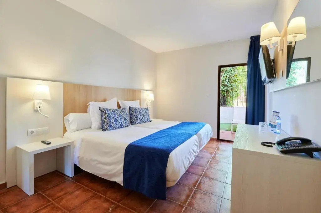 Aluasun Marbella Park Hotel - Photo 3