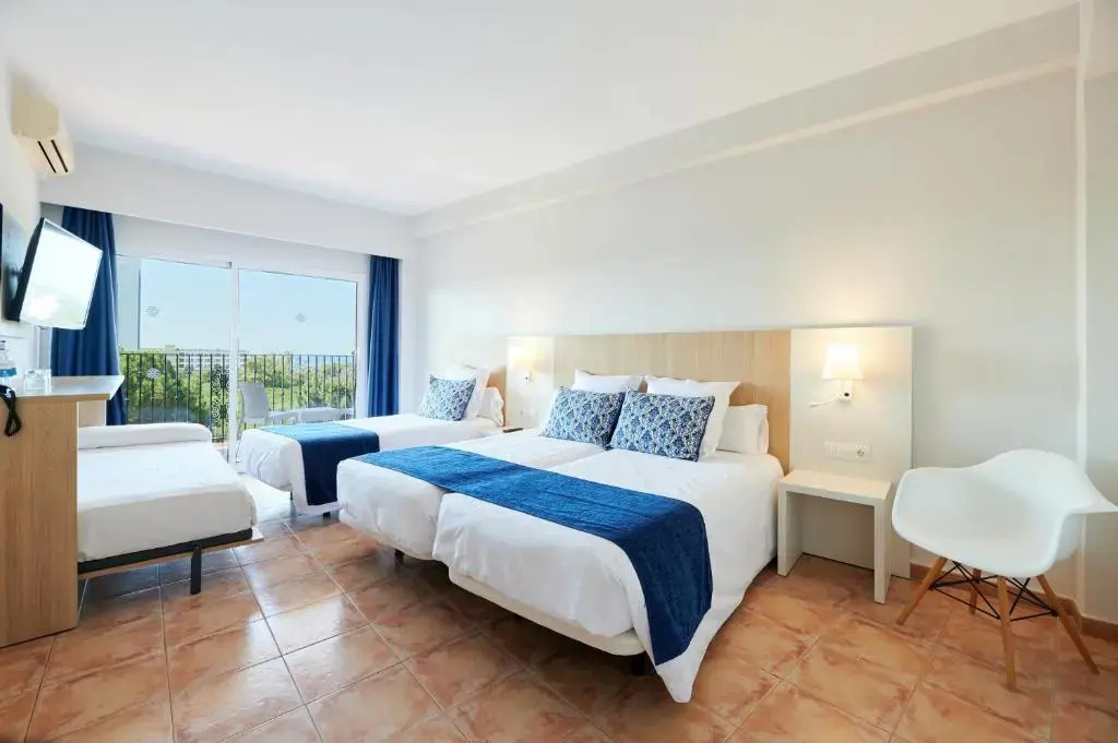 Aluasun Marbella Park Hotel - Photo 4