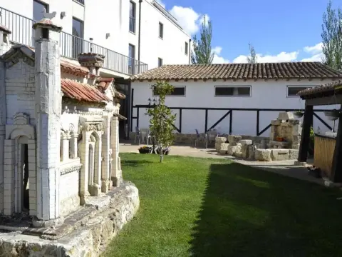 Hotel Amanecer en Campos - Photo 1