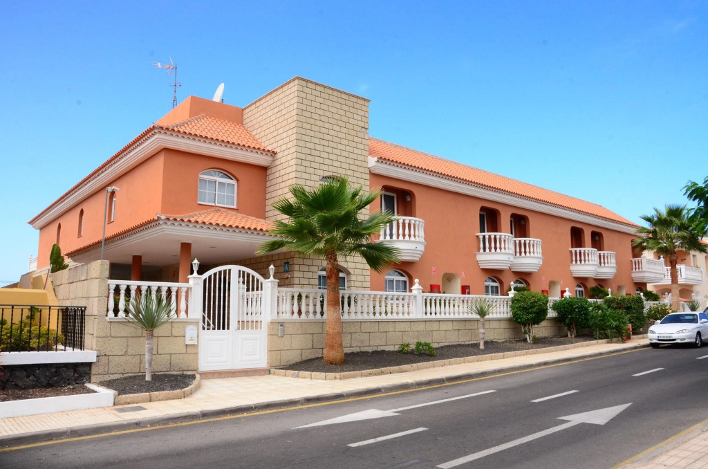 Callaomar Hotel