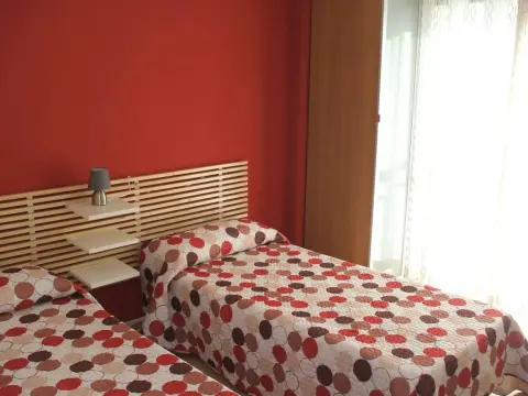 Apartamentos El Cenachero - Photo 3