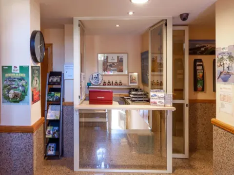 Apartamentos El Cenachero - Photo 1