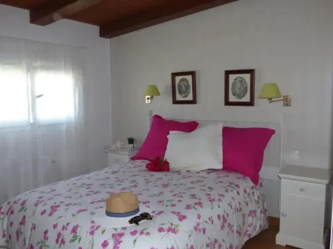Apartamentos Jerezanos - Photo 3