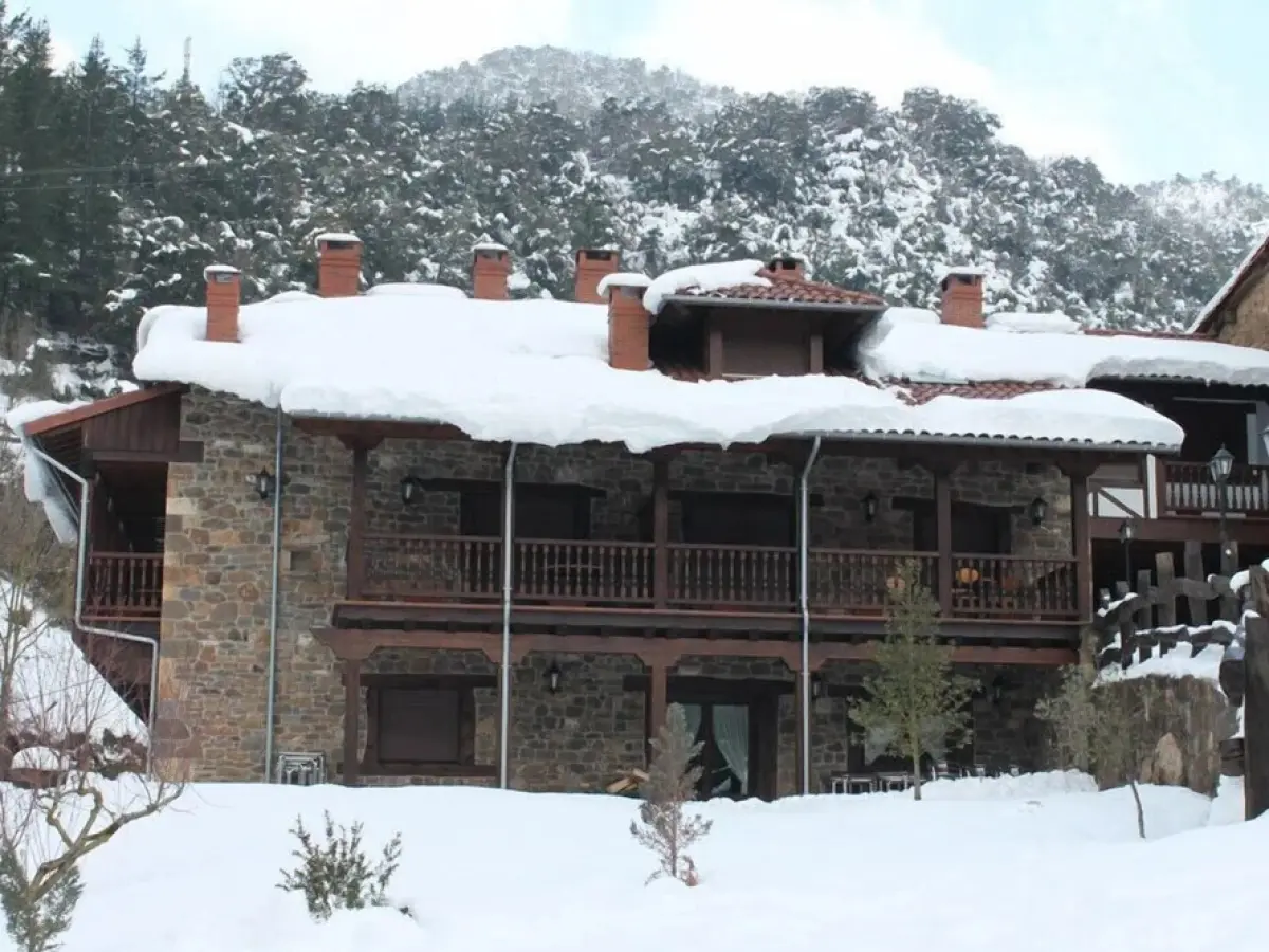Apartamentos La Dobra
