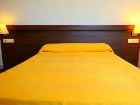 Apartamentos Los Angeles I Y Ii - Photo 3