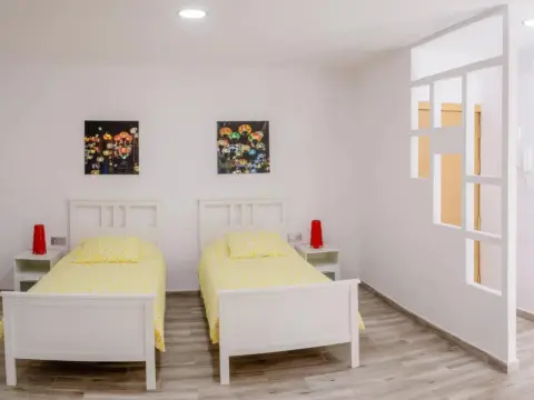 Apartamentos Los Laureles - Photo 3