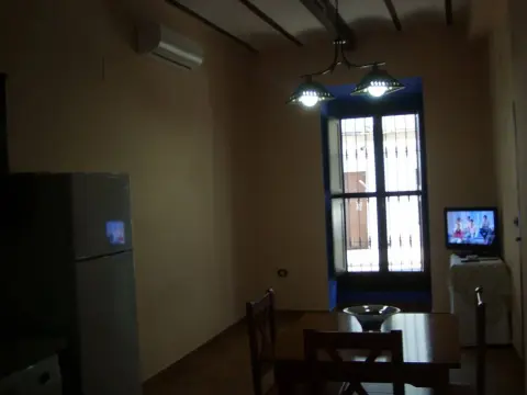 Victoria Apartments - Photo 3