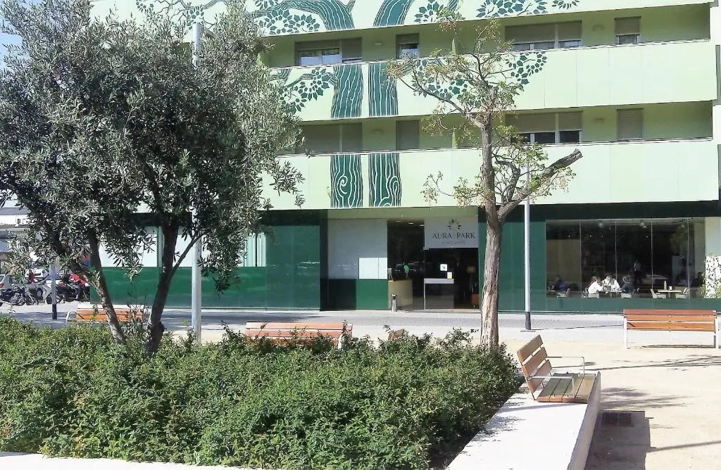 Aparthotel Aura Park Fira Barcelona - Photo 1