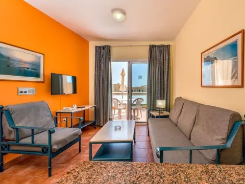 Aparthotel Morasol Atlantico - Photo 3