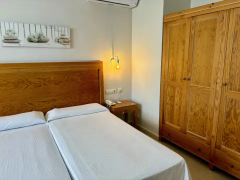 Aparthotel Pinosol - Photo 2