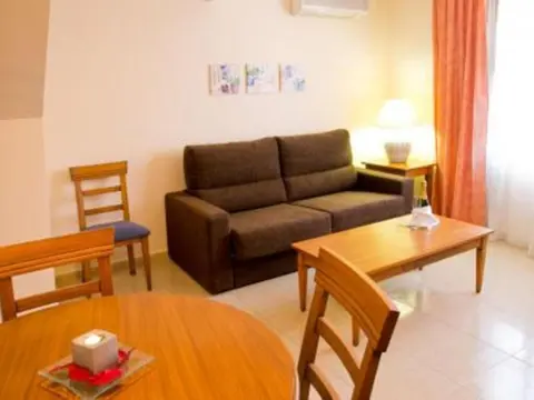 Aparthotel Pinosol - Photo 4