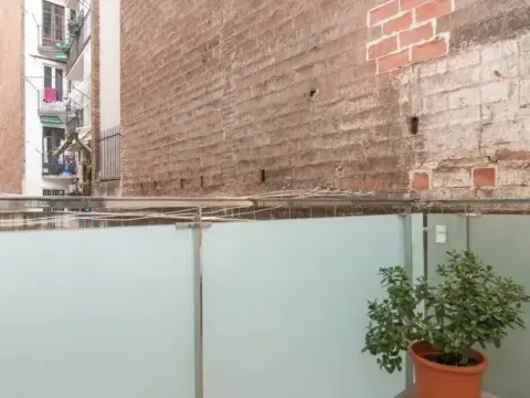 Apartment Travessera de Gracia - Photo 4