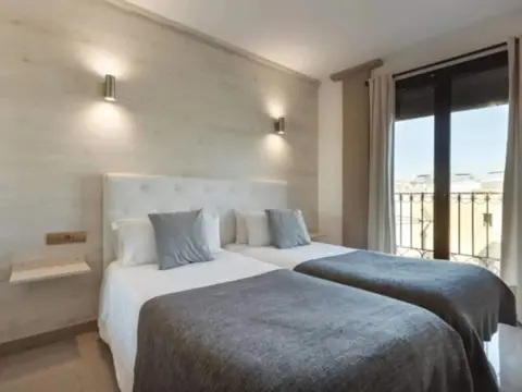 Apartments Ramblas 108 - Photo 3