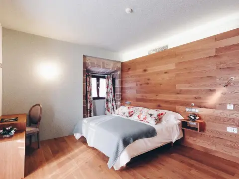 Arha Casona de Carmona (Antiguo Parador de Carmona-Cantabria) - Photo 3