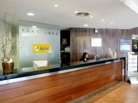 As Hotels Chucena - Photo 2