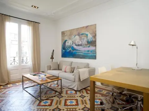BarcelonaForRent The Claris Suites - Photo 2