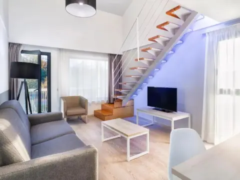 B&B Donostia San Sebastián Aeropuerto Hotel  - Photo 2