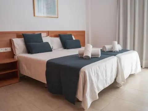 Beatrix 2000 - Caliu apartments - Foto 3