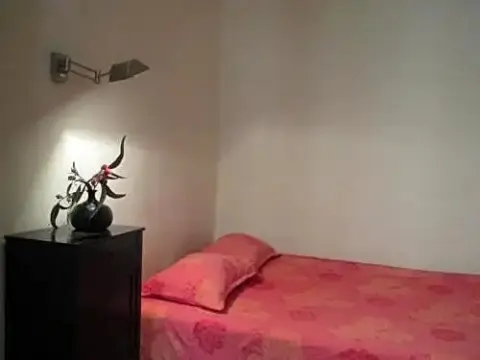 Beautiful room in the centre - Photo 3