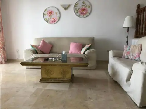 Benavista Estepona - 2 Bed Town House with Pool - Photo 1