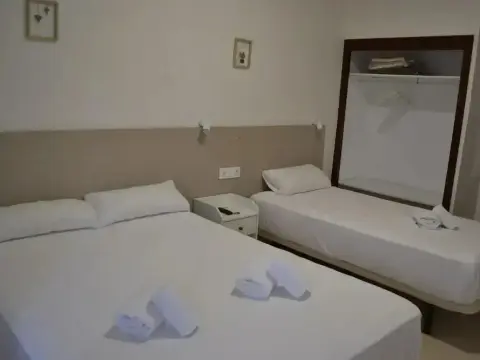 BENNINGTON - Photo 2