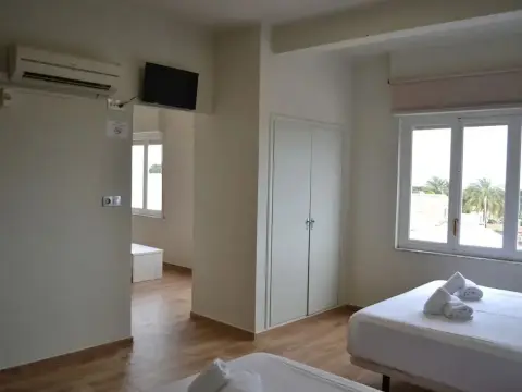 BENNINGTON - Photo 3