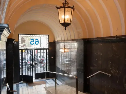 Blue Barcelona - Photo 2