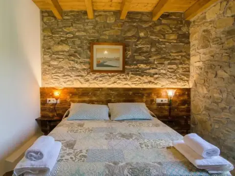 Borda Diego - Photo 1