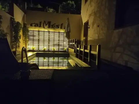 Hostal Cal Music - Photo 1