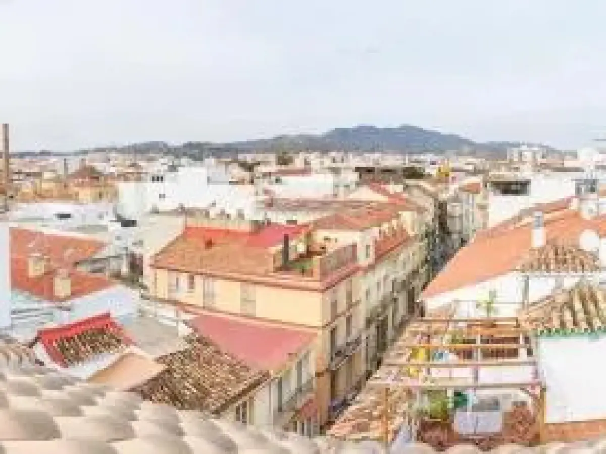 Calle Ollerias Apartments