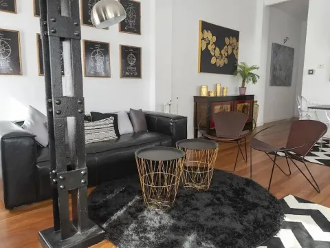 Carrera Luxury Olympia - Photo 4