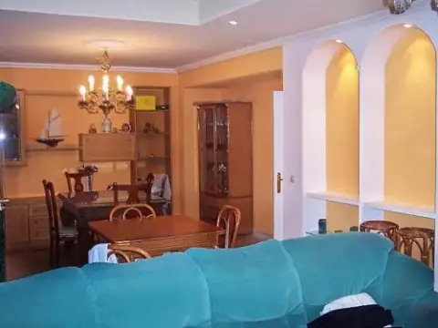 Casa Rivas con piscina abierta todo el año - Photo 1