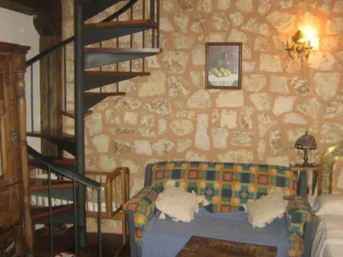 Hotel Rural Pantano de Burgomillodo - Photo 2