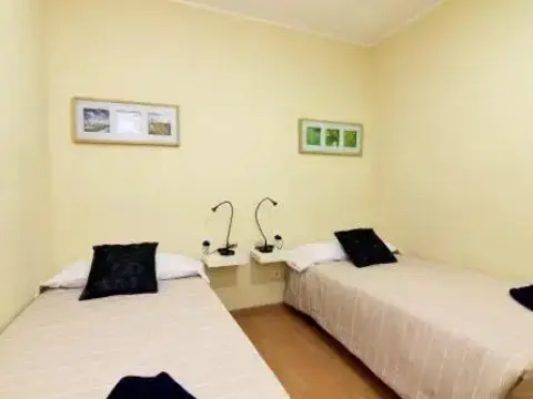 Classbedroom Apartments V - Photo 4