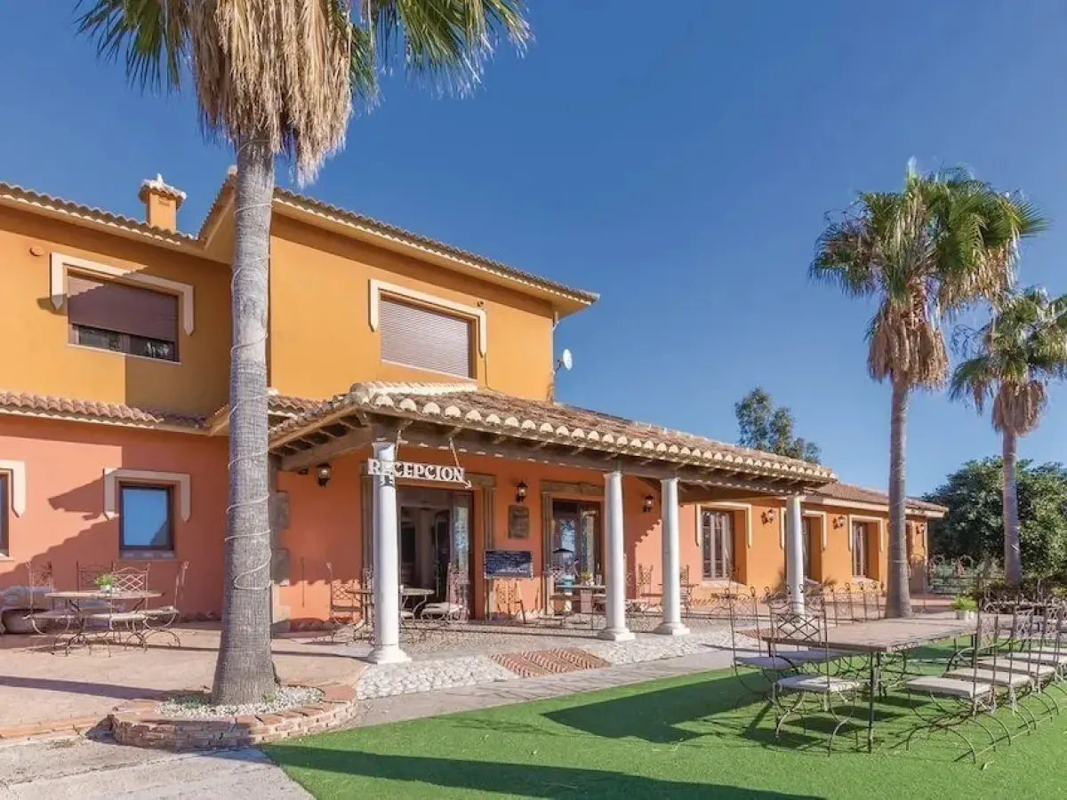 Complejo Turístico Rural Las Mayoralas