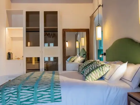 Corbella Hotel - Photo 4