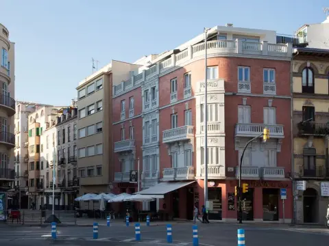 Domopolitan Alcazabilla 15 - Photo 1