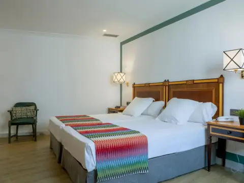 Hotel Don Curro - фото 3