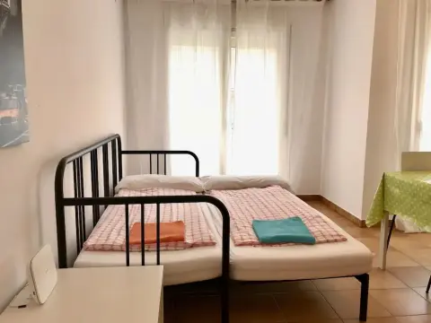 Economy Apartments - Photo 2