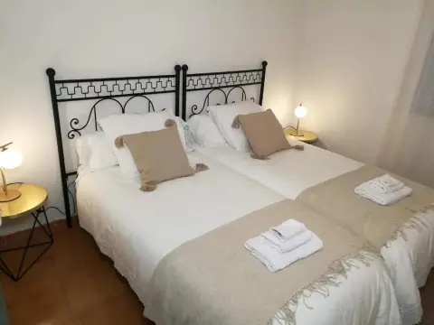 El Paller de Can Puig a la Pera 4/6 pax - Foto 2