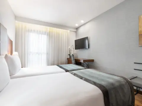 Exe Agora Caceres - Photo 4